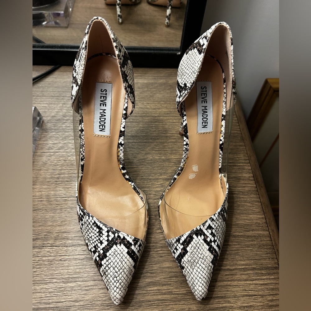 Steve Madden Black and White Snakeskin Heels
